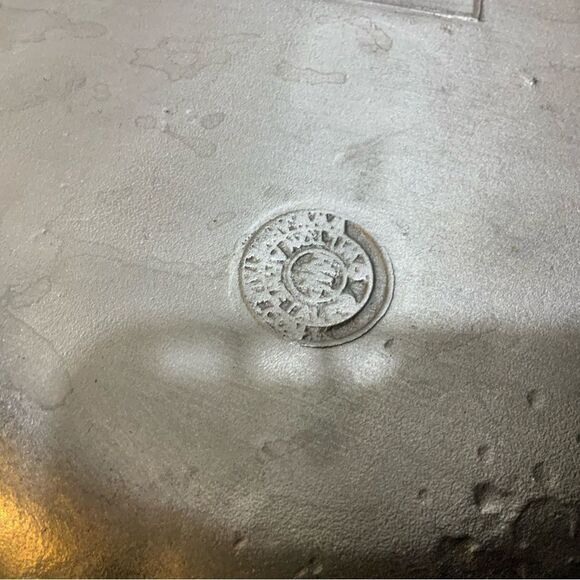 Wilton Armetale Belle Mont 12 inch Serving Bowl Design By Juan Vela Studios - Picture 6 of 9